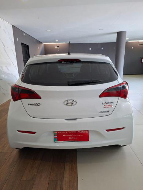 HYUNDAI HB 20 Hatch 1.6 16V 4P FLEX COMFORT PLUS AUTOMTICO, Foto 4