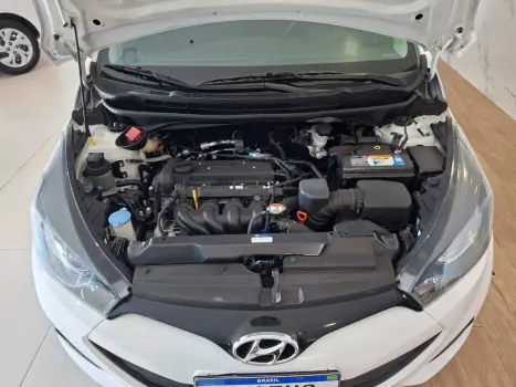 HYUNDAI HB 20 Hatch 1.6 16V 4P FLEX COMFORT PLUS AUTOMTICO, Foto 20