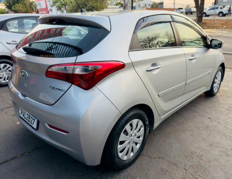 HYUNDAI HB 20 Hatch 1.6 16V 4P FLEX COMFORT, Foto 4