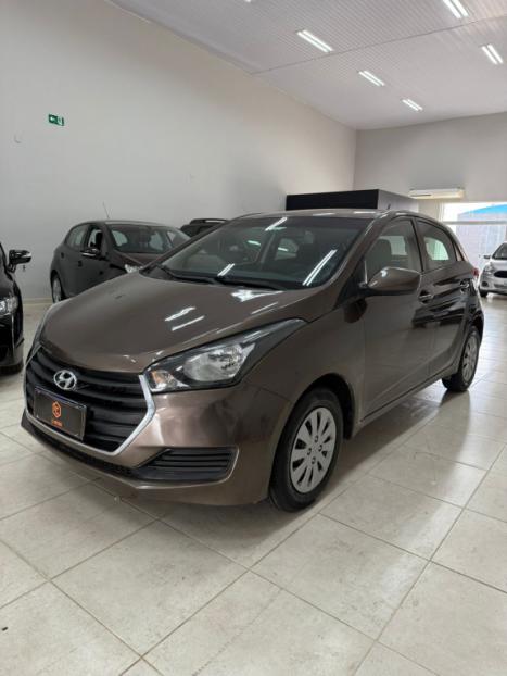 HYUNDAI HB 20 Hatch 1.0 12V 4P FLEX COMFORT, Foto 3