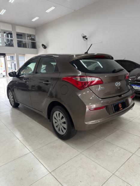 HYUNDAI HB 20 Hatch 1.0 12V 4P FLEX COMFORT, Foto 4