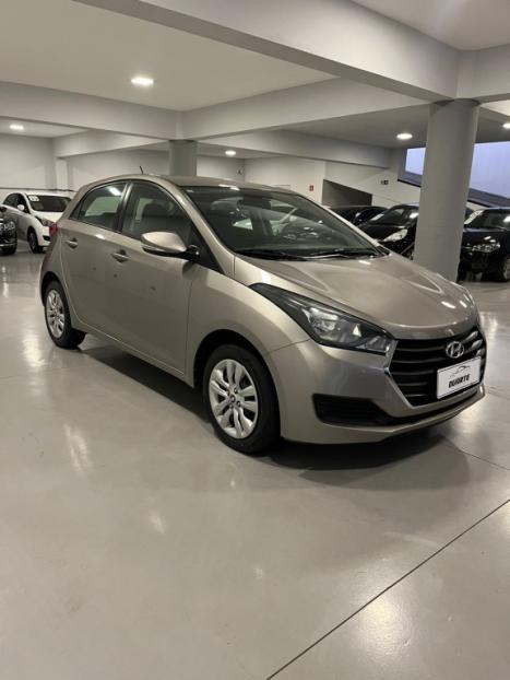 HYUNDAI HB 20 Hatch 1.6 16V 4P FLEX COMFORT PLUS, Foto 1