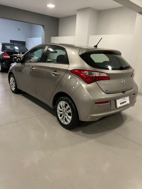HYUNDAI HB 20 Hatch 1.6 16V 4P FLEX COMFORT PLUS, Foto 6