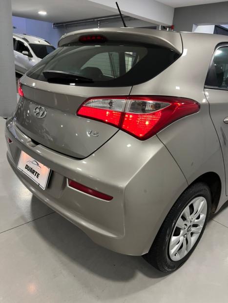 HYUNDAI HB 20 Hatch 1.6 16V 4P FLEX COMFORT PLUS, Foto 9