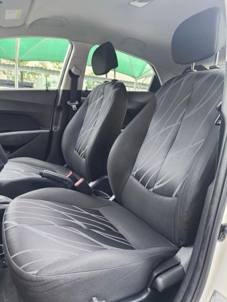 HYUNDAI HB 20 Hatch 1.0 12 V 4P FLEX COMFORT STYLE, Foto 4
