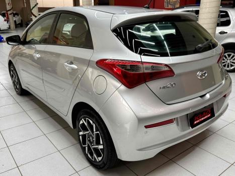HYUNDAI HB 20 Hatch 1.6 16V 4P FLEX COMFORT PLUS AUTOMTICO, Foto 8