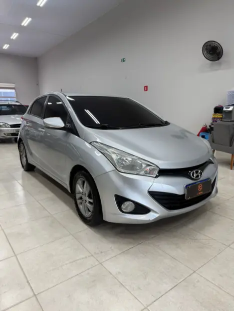 HYUNDAI HB 20 Hatch 1.6 16V 4P FLEX PREMIUM, Foto 4