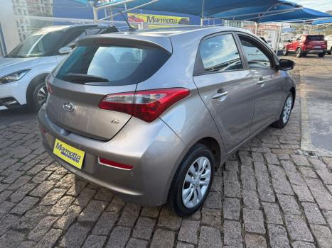 HYUNDAI HB 20 Hatch 1.6 16V 4P FLEX COMFORT PLUS, Foto 4