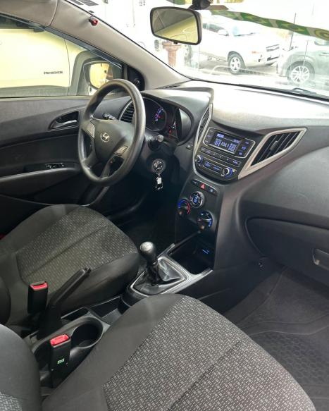 HYUNDAI HB 20 Hatch 1.0 12V 4P FLEX UNIQUE, Foto 2