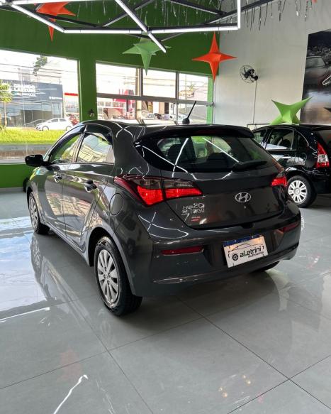 HYUNDAI HB 20 Hatch 1.0 12V 4P FLEX UNIQUE, Foto 9