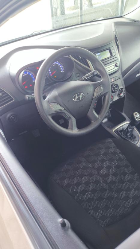 HYUNDAI HB 20 Hatch 1.6 16V 4P FLEX COMFORT, Foto 2