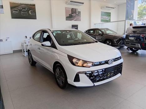 HYUNDAI HB 20 Hatch 1.0 12V 4P FLEX TGDI TURBO LIMITED AUTOM�TICO, Foto 2