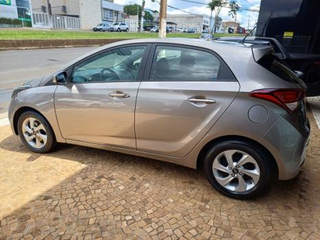 HYUNDAI HB 20 Hatch 1.6 16V 4P FLEX COMFORT STYLE AUTOM�TICO, Foto 6