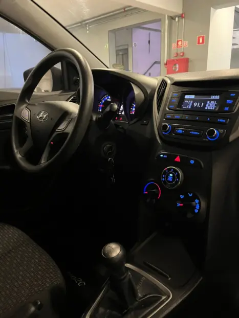 HYUNDAI HB 20 Hatch 1.0 12V 4P FLEX UNIQUE, Foto 13