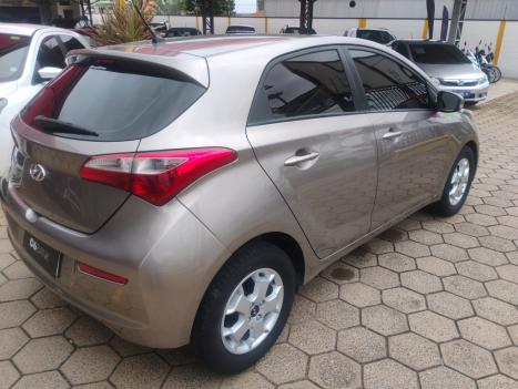 HYUNDAI HB 20 Hatch 1.0 12V 4P FLEX COMFORT PLUS, Foto 4