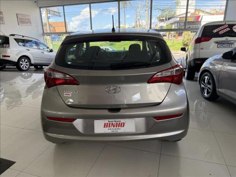 HYUNDAI HB 20 Hatch 1.0 12V 4P FLEX COMFORT, Foto 4