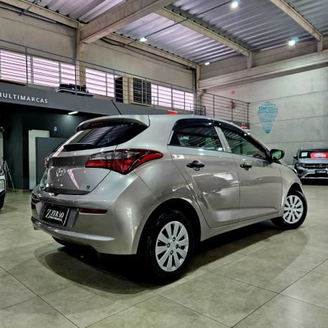 HYUNDAI HB 20 Hatch 1.0 12V 4P FLEX UNIQUE, Foto 4