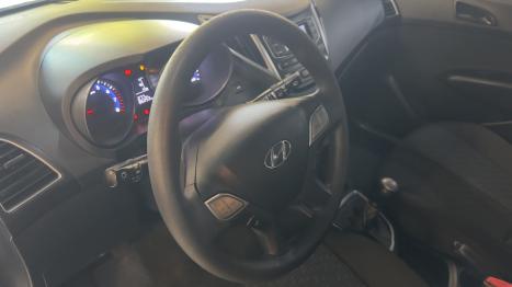 HYUNDAI HB 20 Hatch 1.0 12V 4P FLEX UNIQUE, Foto 2
