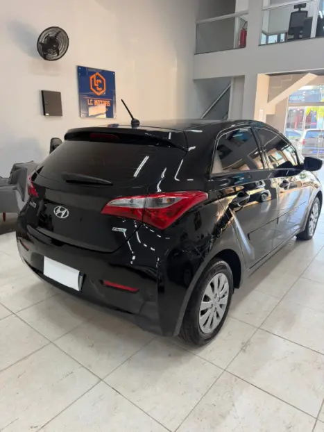 HYUNDAI HB 20 Hatch 1.0 12V 4P FLEX COMFORT, Foto 4