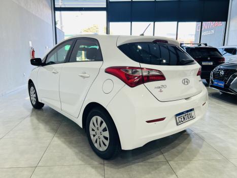 HYUNDAI HB 20 Hatch 1.6 16V 4P FLEX COMFORT PLUS, Foto 2