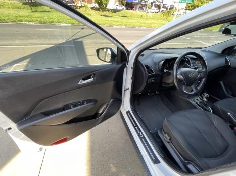 HYUNDAI HB 20 Hatch X 1.6 16V 4P PREMIUM FLEX AUTOM�TICO, Foto 10