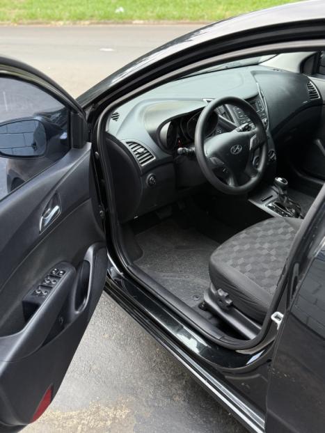 HYUNDAI HB 20 Hatch 1.6 16V 4P FLEX COMFORT PLUS AUTOM�TICO, Foto 2