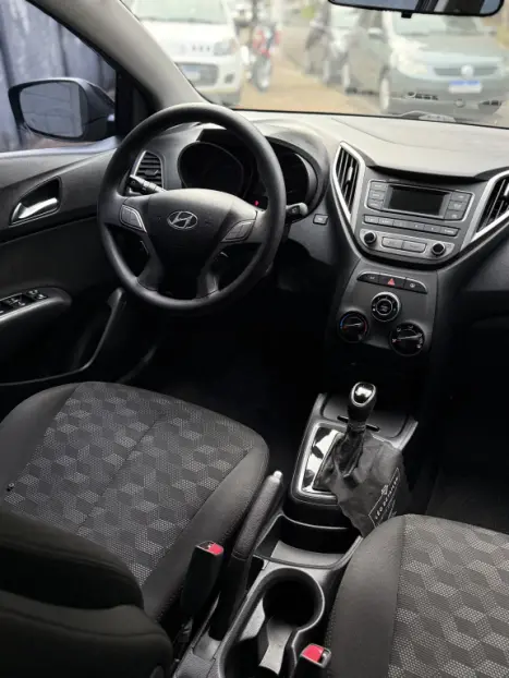 HYUNDAI HB 20 Hatch 1.6 16V 4P FLEX COMFORT PLUS AUTOM�TICO, Foto 10