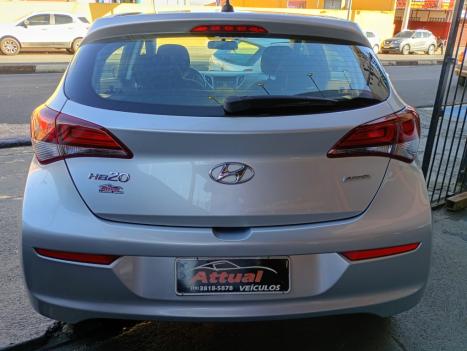 HYUNDAI HB 20 Hatch 1.6 16V 4P FLEX COMFORT PLUS AUTOM�TICO, Foto 6