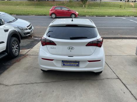 HYUNDAI HB 20 Hatch 1.0 12V 4P FLEX UNIQUE, Foto 4
