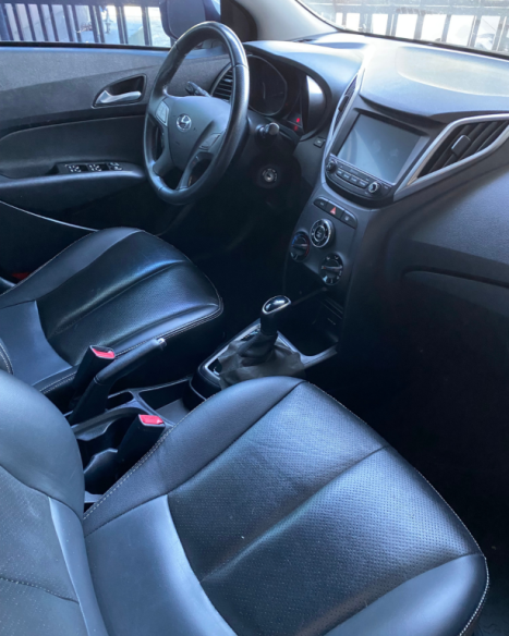 HYUNDAI HB 20 Hatch X 1.6 16V 4P STYLE FLEX AUTOM�TICO, Foto 2