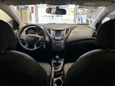 HYUNDAI HB 20 Hatch 1.6 16V 4P FLEX COMFORT PLUS, Foto 8
