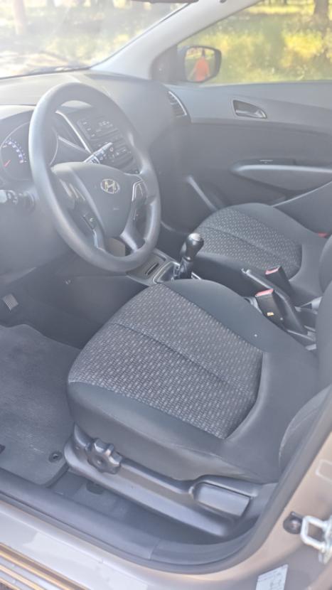 HYUNDAI HB 20 Hatch 1.0 12V 4P FLEX UNIQUE, Foto 8