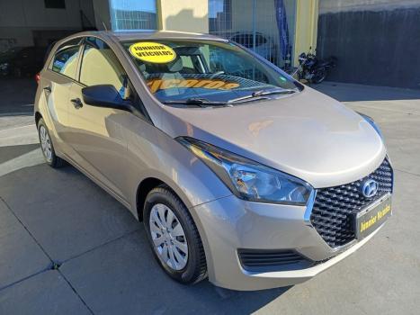 HYUNDAI HB 20 Hatch 1.0 12V 4P FLEX UNIQUE, Foto 3