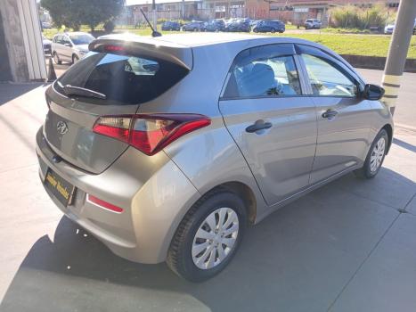 HYUNDAI HB 20 Hatch 1.0 12V 4P FLEX UNIQUE, Foto 6