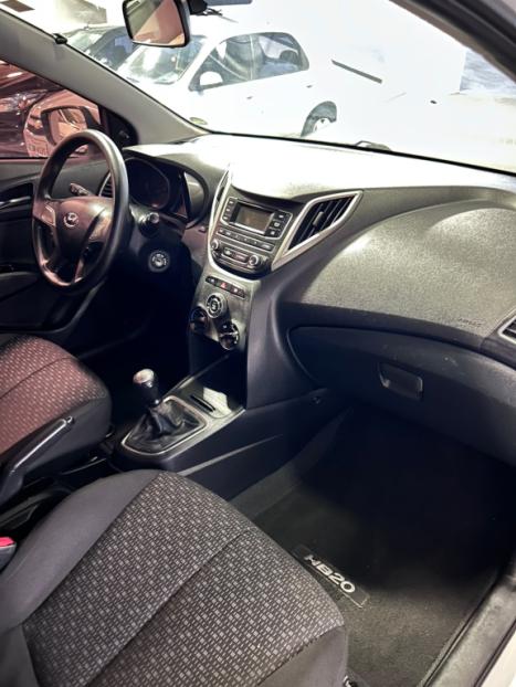 HYUNDAI HB 20 Hatch 1.0 12V 4P FLEX UNIQUE, Foto 11