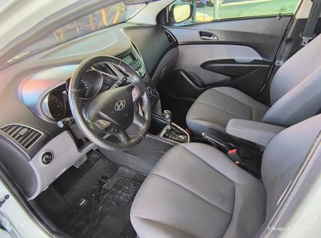 HYUNDAI HB 20 Hatch 1.6 16V 4P PREMIUM FLEX AUTOM�TICO, Foto 2