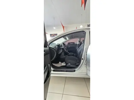 HYUNDAI HB 20 Hatch 1.6 16V 4P FLEX COMFORT, Foto 8