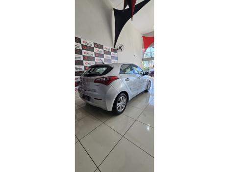 HYUNDAI HB 20 Hatch 1.6 16V 4P PREMIUM FLEX AUTOM�TICO, Foto 2