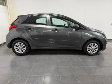 HYUNDAI HB 20 Hatch 1.0 12V 4P FLEX COMFORT PLUS, Foto 4