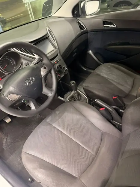 HYUNDAI HB 20 Hatch 1.6 16V 4P FLEX COMFORT PLUS, Foto 10