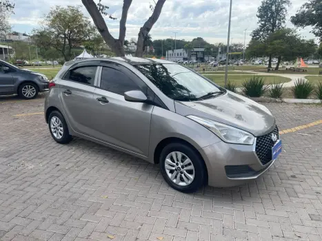 HYUNDAI HB 20 Hatch 1.0 12V 4P FLEX UNIQUE, Foto 3