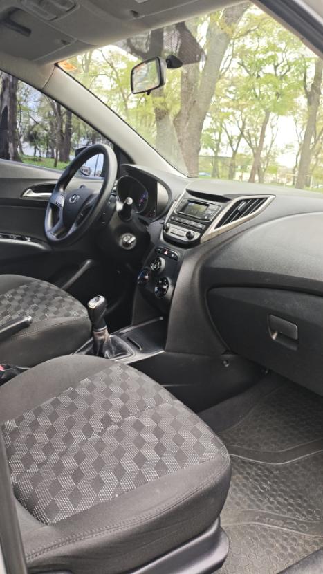 HYUNDAI HB 20 Hatch 1.6 16V 4P FLEX COMFORT, Foto 8