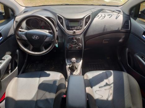 HYUNDAI HB 20 Hatch 1.6 16V 4P FLEX COMFORT PLUS, Foto 9