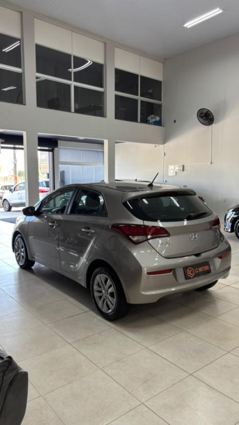 HYUNDAI HB 20 Hatch 1.6 16V 4P FLEX COMFORT PLUS, Foto 6