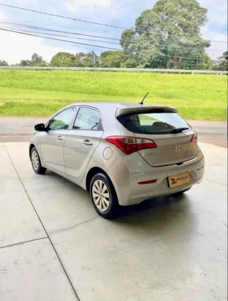 HYUNDAI HB 20 Hatch 1.0 12V 4P FLEX COMFORT PLUS, Foto 4