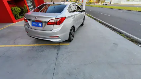 HYUNDAI HB 20 Sedan 1.0 12V 4P FLEX COMFORT STYLE, Foto 4 HYUNDAI HB 20 Sedan 1.0 12V 4P FLEX COMFORT STYLE, Foto 4