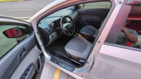 HYUNDAI HB 20 Sedan 1.0 12V 4P FLEX COMFORT STYLE, Foto 10 HYUNDAI HB 20 Sedan 1.0 12V 4P FLEX COMFORT STYLE, Foto 10