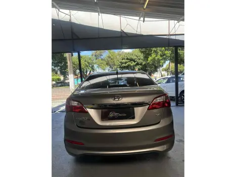 HYUNDAI HB 20 Sedan 1.6 16V 4P FLEX COMFORT PLUS, Foto 6