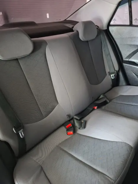 HYUNDAI HB 20 Sedan 1.0 12V 4P FLEX COMFORT PLUS TURBO, Foto 12