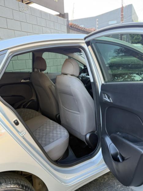 HYUNDAI HB 20 Sedan 1.6 16V 4P FLEX COMFORT STYLE AUTOMTICO, Foto 3